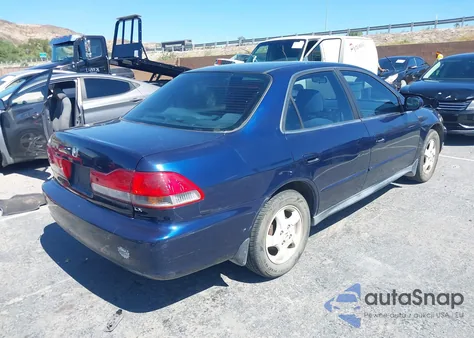 2001 Honda Accord Lx from USA, damaged, VIN 1HGCG56481A138057